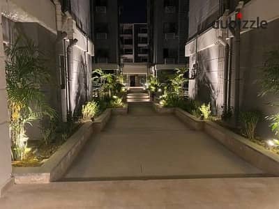 Apartment with 3 rooms for sale in front of the Police Academy, TAJ CITY