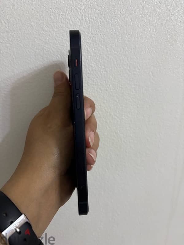 Iphone 12 Black 2