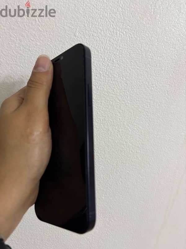 Iphone 12 Black 8