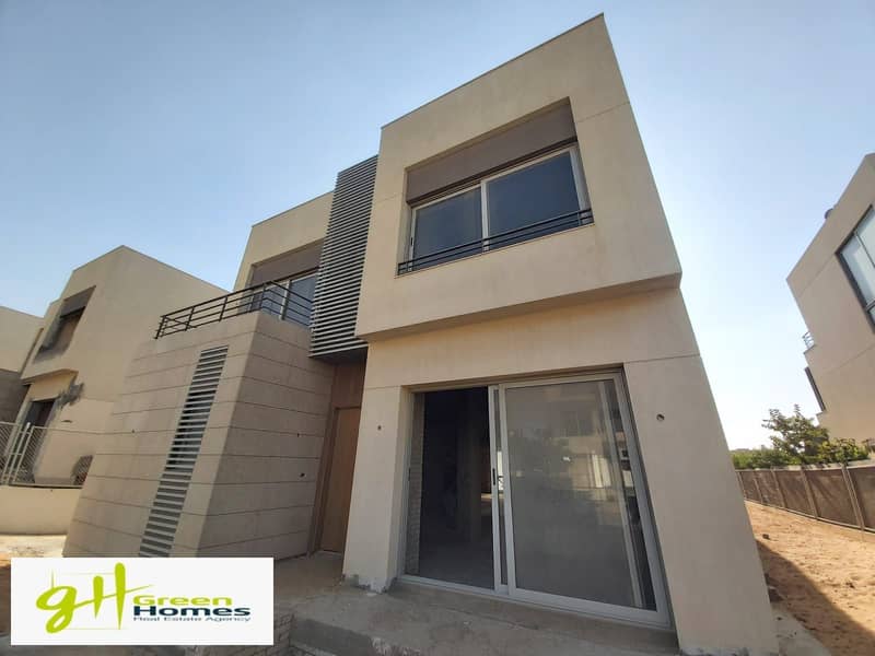 Standalone Villa for Sale with good location and price  at Palm Hills Compound , New Cairo 0