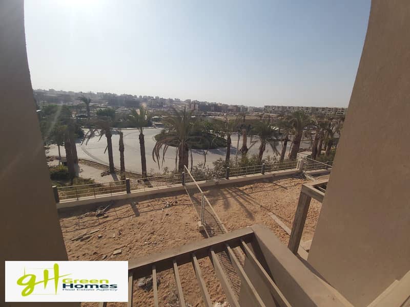 Twin House for Sale Ready to move Under market price at Palm Hills Compound , New Cairo 3