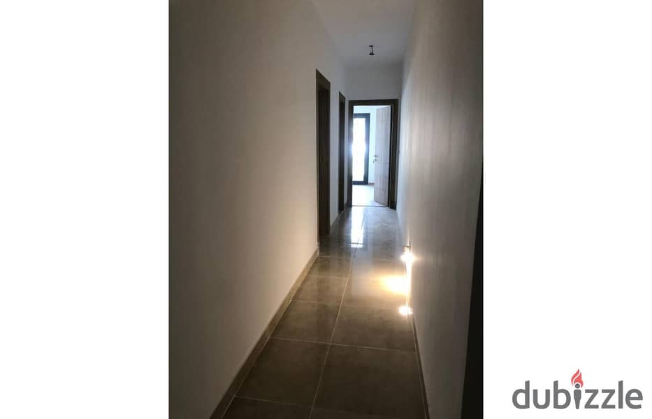 Apartment 200m semi furnished for rent in elmarassem fifth square new cairo 6