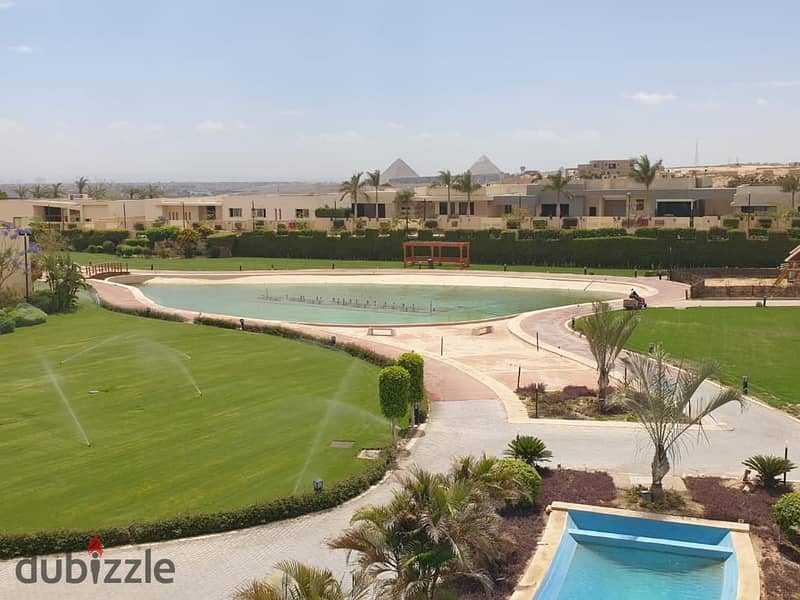 "I want to live in a furnished apartment with air conditioning in Pyramids Hills compound with installment payment. 6