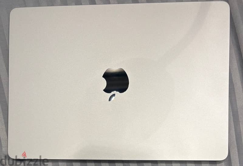 Macbook Air M2 2022 Silver 0