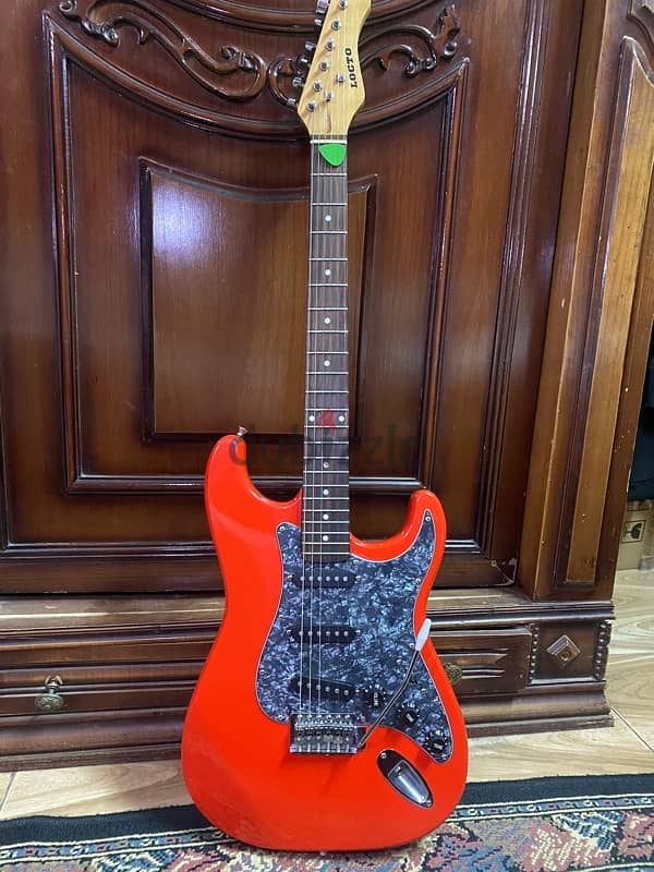 لوكتو اليكتريك جيتار للبيع مع امبلفاير ايبيفون locto electric guitar 2