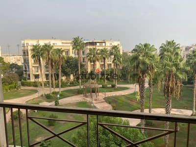 Apartment for sale in Hadayek El Mohandessin Compound, Sheikh Zayed, View Landscape