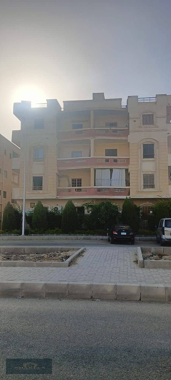 Apartment 155 sqm for sale in the fifth district next to Suez Road 1