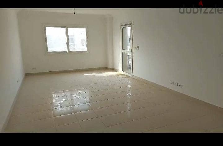 شقه للبيع كاش فى مدينتى بسعرمميز جدا 140 مترApartment for sale in Madi 1