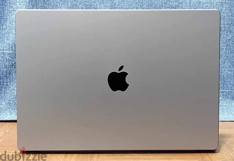 Macbook pro M1 pro 2021 16 inch 2