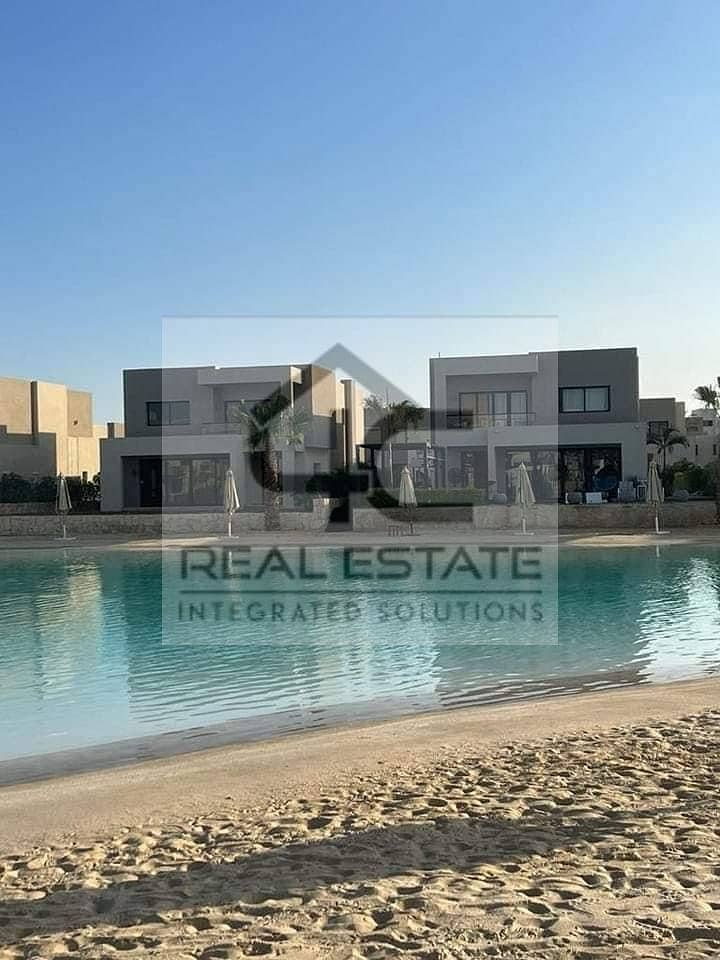 Townhouse 165m with garden first row lagoon on the largest landscape area in the best location on the coast 0