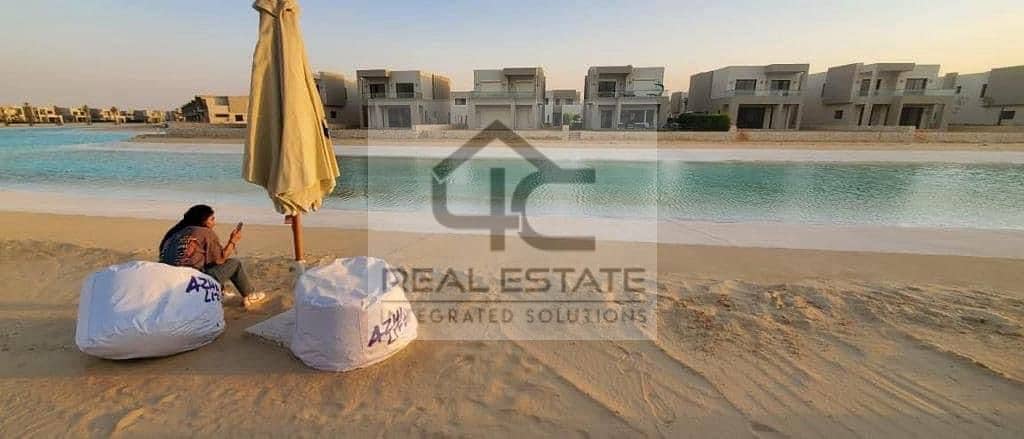 Townhouse 165m with garden first row lagoon on the largest landscape area in the best location on the coast 1