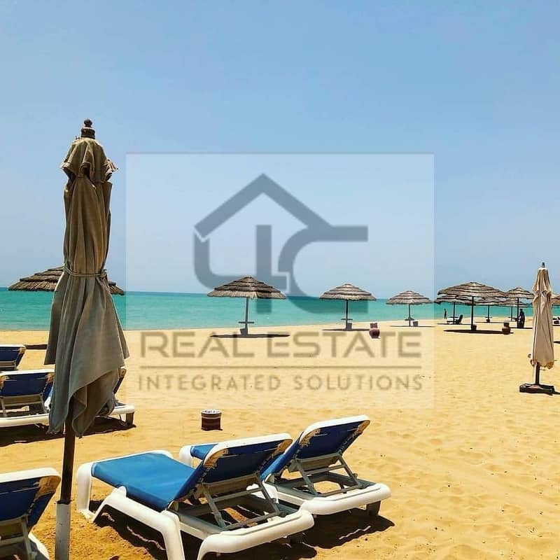 Townhouse 165m with garden first row lagoon on the largest landscape area in the best location on the coast 8