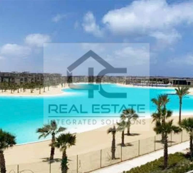 Townhouse 165m with garden first row lagoon on the largest landscape area in the best location on the coast 9