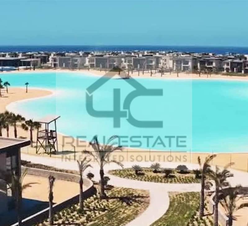 Townhouse 165m with garden first row lagoon on the largest landscape area in the best location on the coast 11