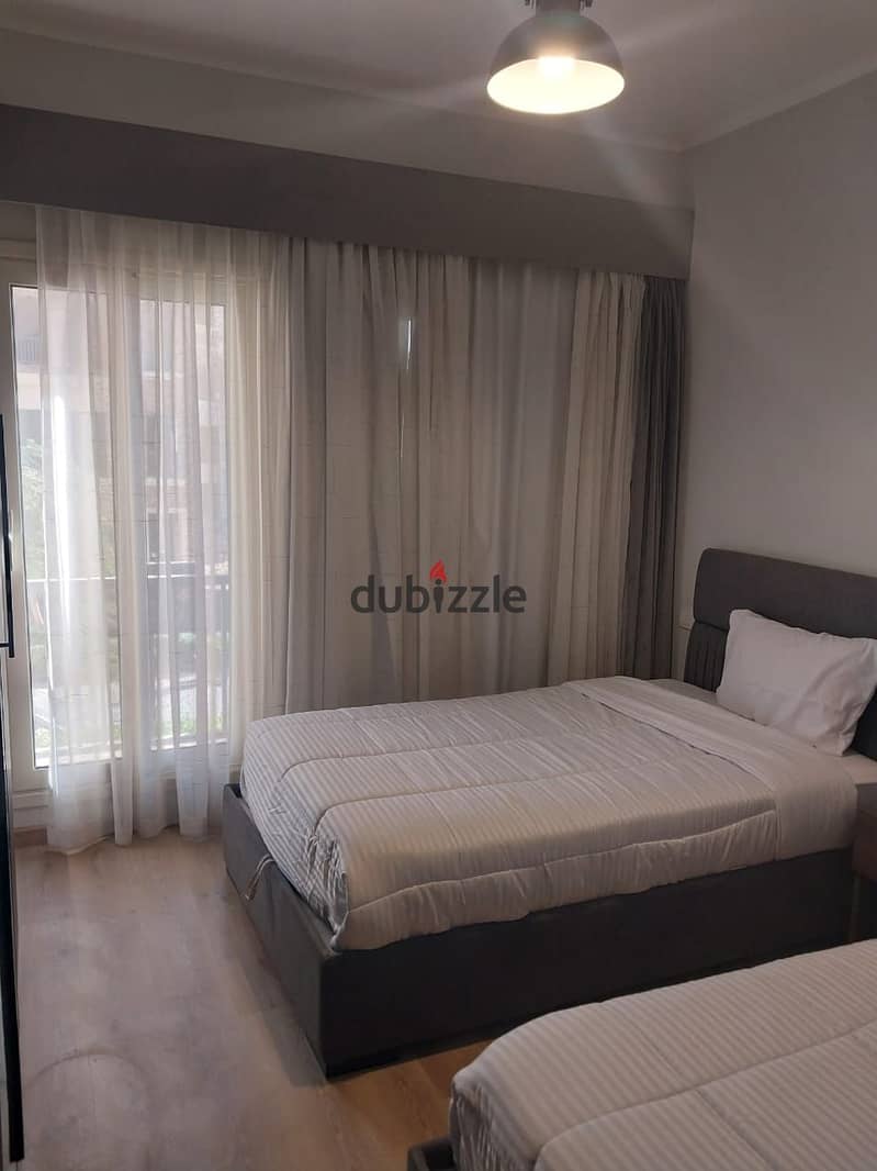 شقة للإيجار مفروشة بالكامل جاهزة للسكن في كمبوند 90 أفينيو 90 Avenue 22