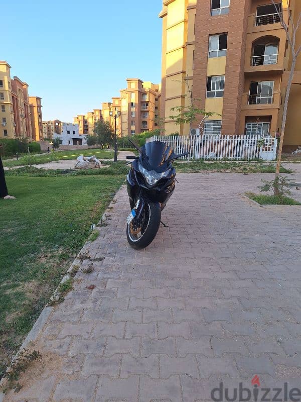 Suzuki gsxr 1000 سوزوكي جكسر 1000 4