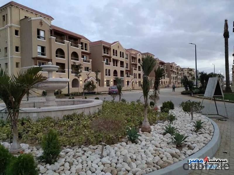 3-bedroom apartment in Maadi View compound In the heart of El Shorouk, 10