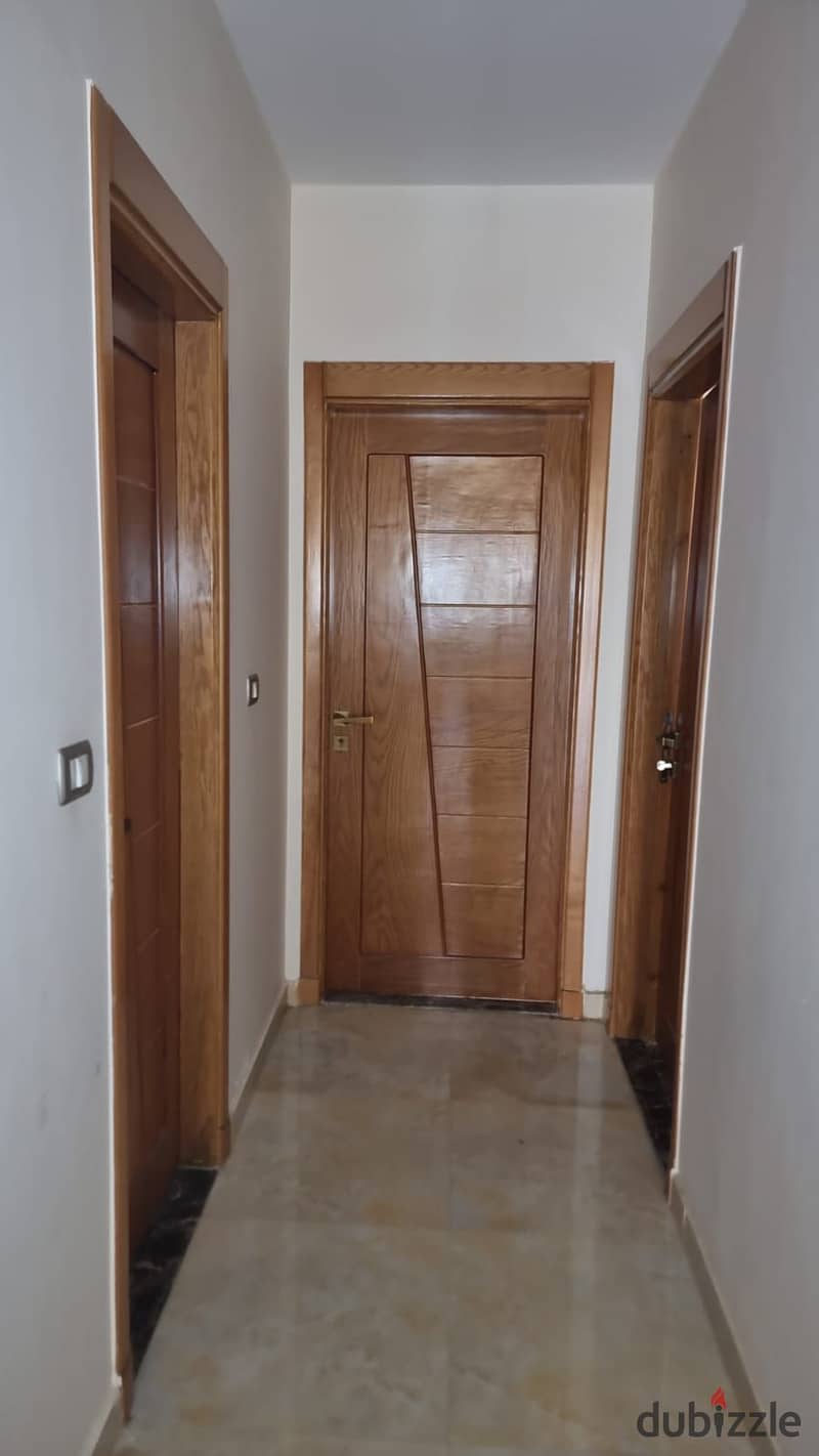 Apartment for rent at a special price in Narges, 6 villas in Fifth Settlement 16