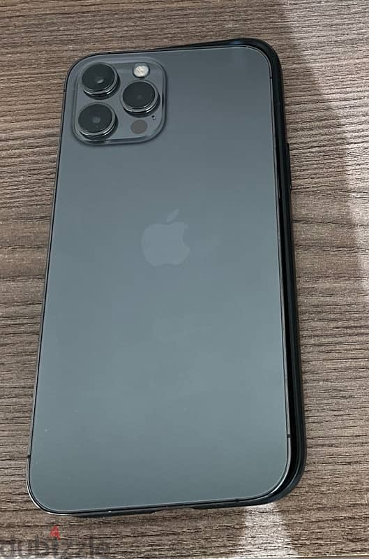 iPhone 12pro max 1