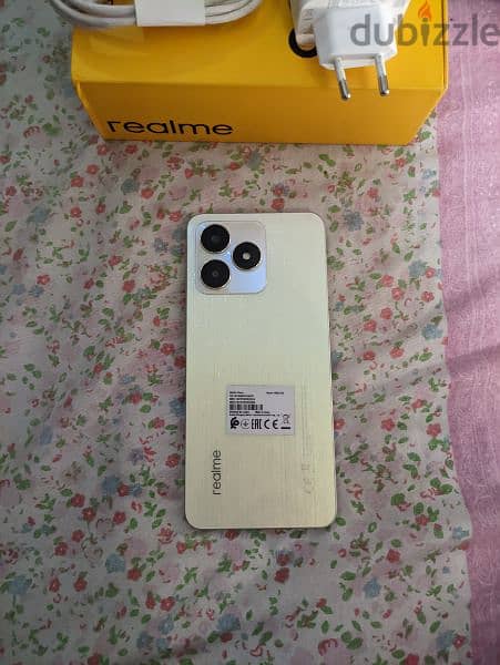 Realme c53 بجميع مشتملاته زي الجديد بالظبط 3