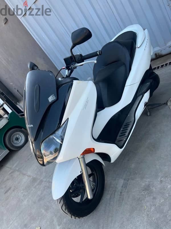 HONDA FROZA Z 2010 250 cc 0