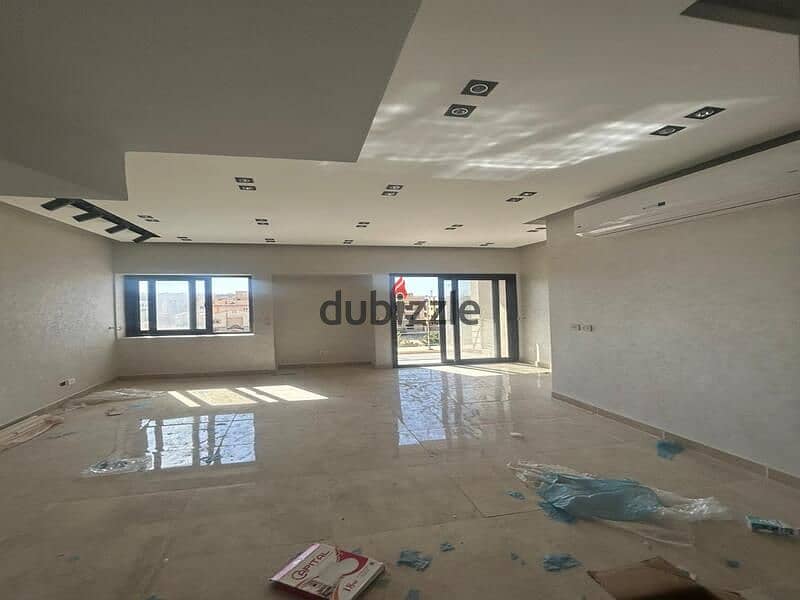 penthouse for rent with kitchen and air conditioners in Al Marasem in Fifth Settlement 7