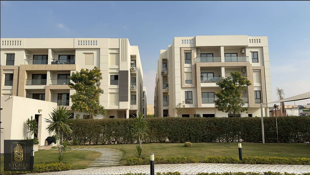 A finished apartment with air conditioners and a kitchen for sale in installments in the heart of the Sheraton, next to Almaza City Center and a minut 10