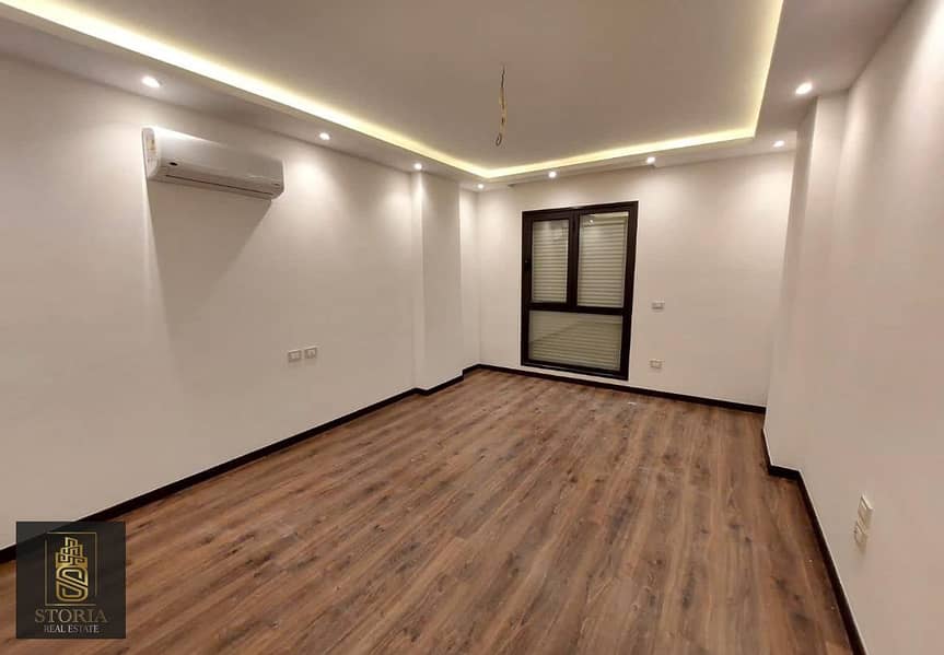 A finished apartment with air conditioners and a kitchen for sale in installments in the heart of the Sheraton, next to Almaza City Center and a minut 12