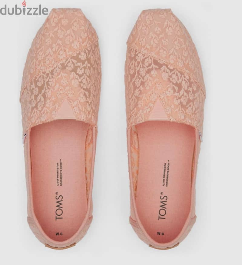 Toms Orginal Pink Shoes 1