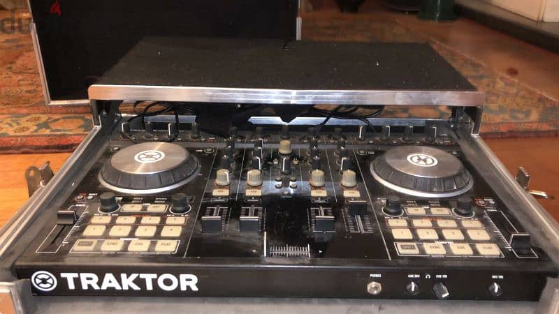 traktor kontrol  mk4 s4 2