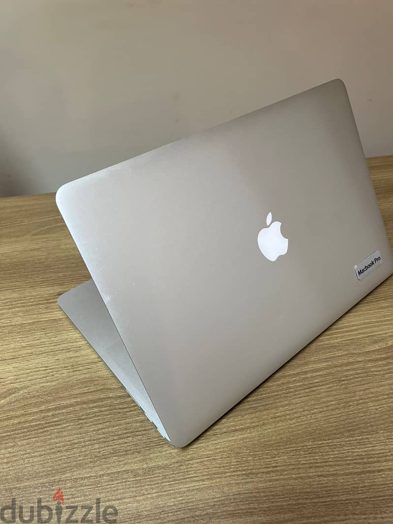 MacBook Pro (Retina 15-inch, 2015) 2