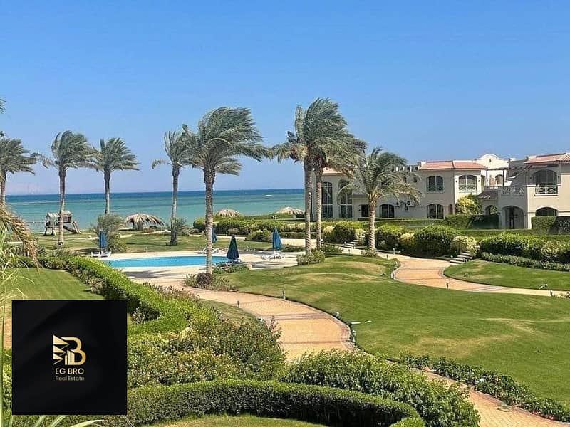 Chalet for sale in La Vista Gardens, Ain Sokhna, fully finished, first row overlooking the sea 5