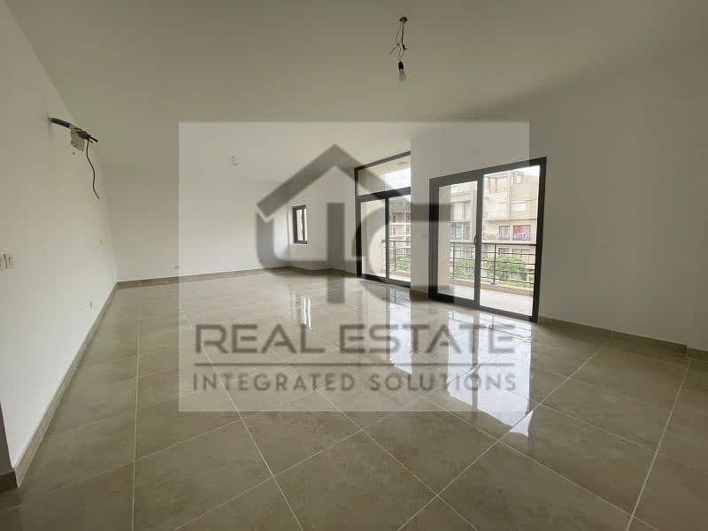 Finished apartment on third floor for sale immediately, 168 sqm 7