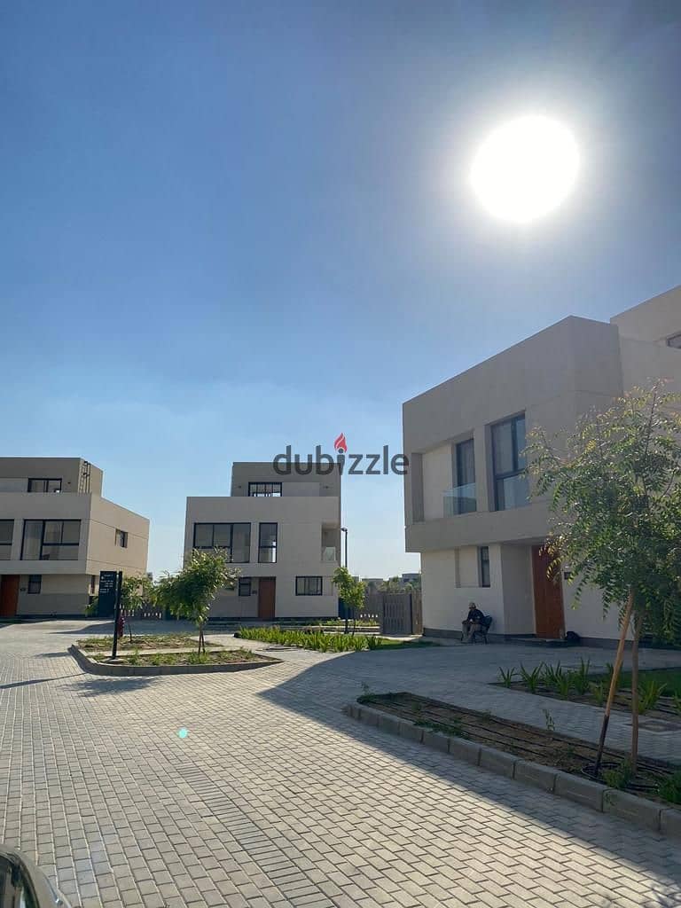 Standalone for sale Bahary Ready to move finished in compound El-burouj 9