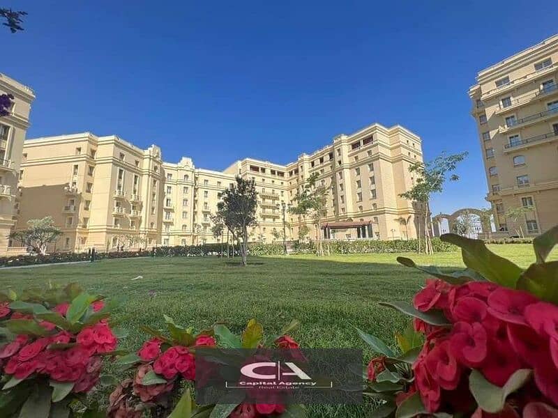 شقه للبيع في قلب العاصمه الاداريه في كمبوند جاردن سيتي | بمقدم 5% فقط واقساط تصل الي 12 سنه * New Garden City * 12