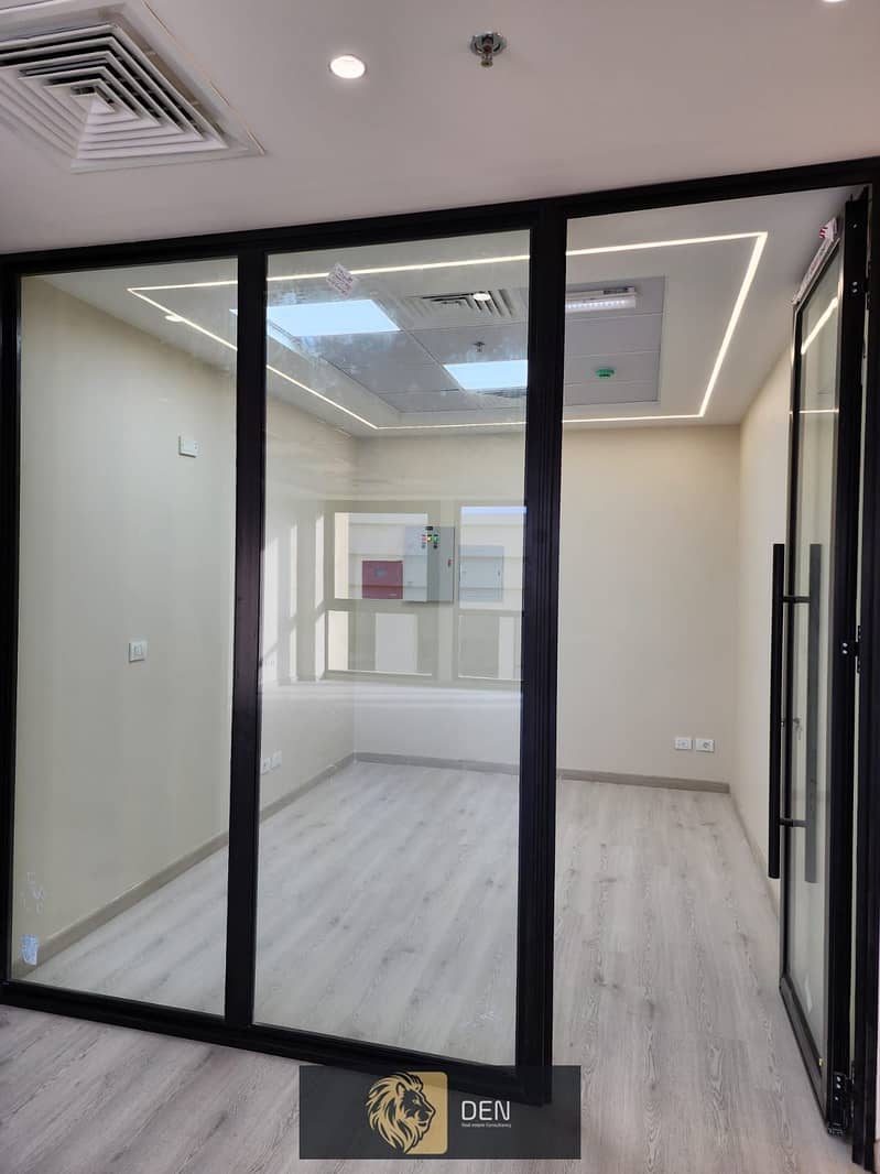 Office for rent in a compound in Mivida, immediate delivery 4