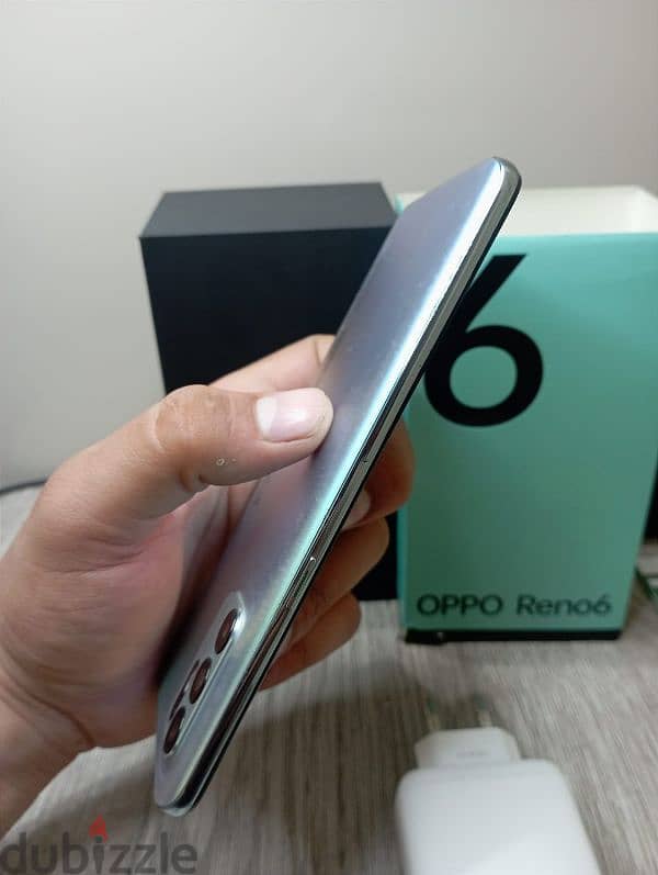 OPPO reno 6 3