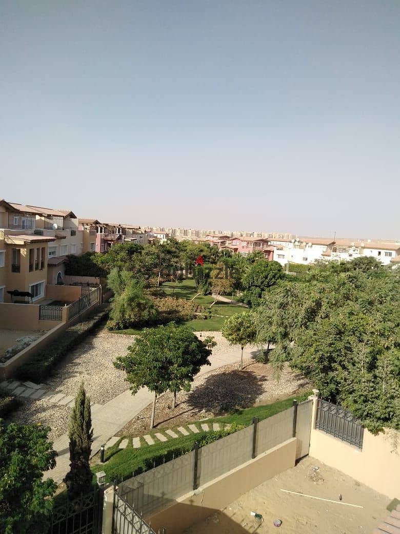 Town House for sale Fully-Finished Prime Location Hyde Park New Cairo 0