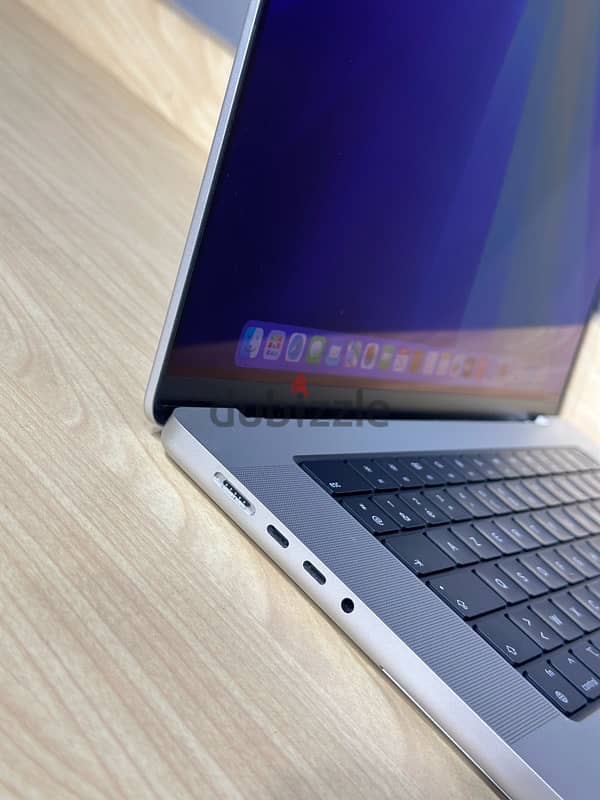 Macbook Pro M2 Max 16-inch 3