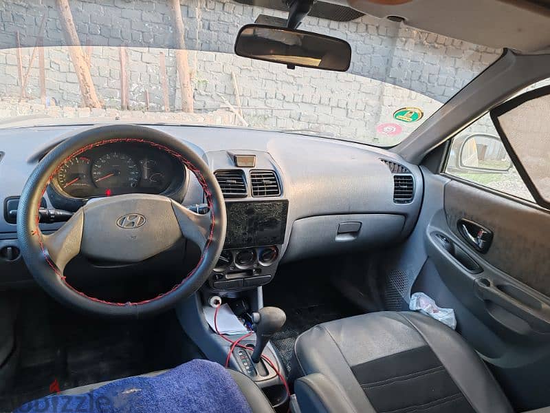 Hyundai Verna 2015 4