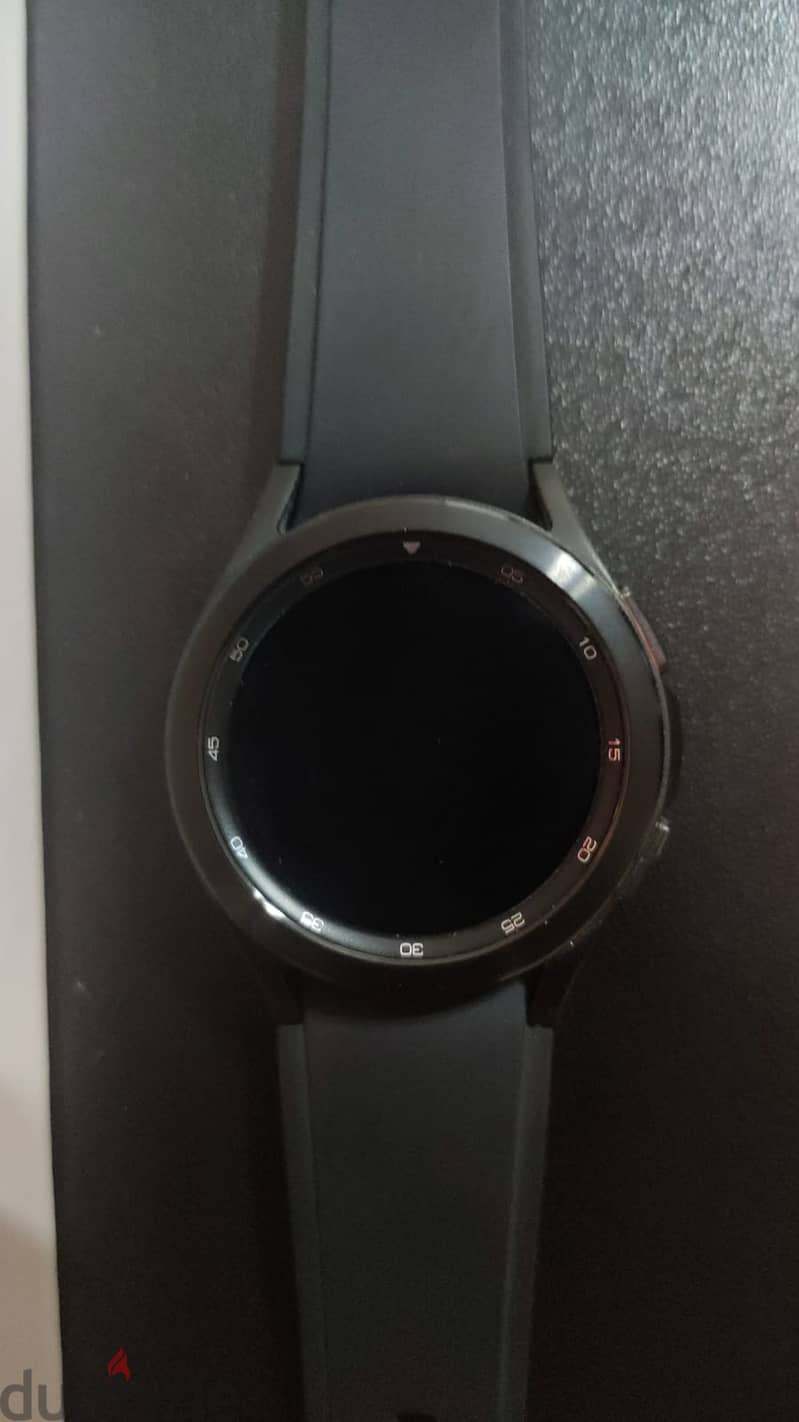 Samsung Galaxy Watch 4 Classic (42mm) 1