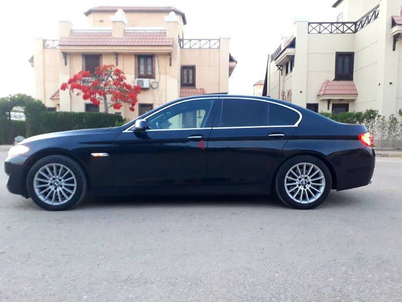 BMW 528 2011  فابريكا بالكامل، perfect condition 1