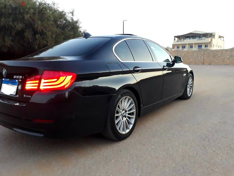 BMW 528 2011  فابريكا بالكامل، perfect condition 5