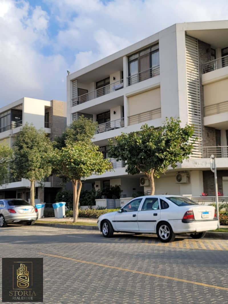 3 bedroom apartment near the Police Academy and in front of Cairo Airport on Suez Road 2