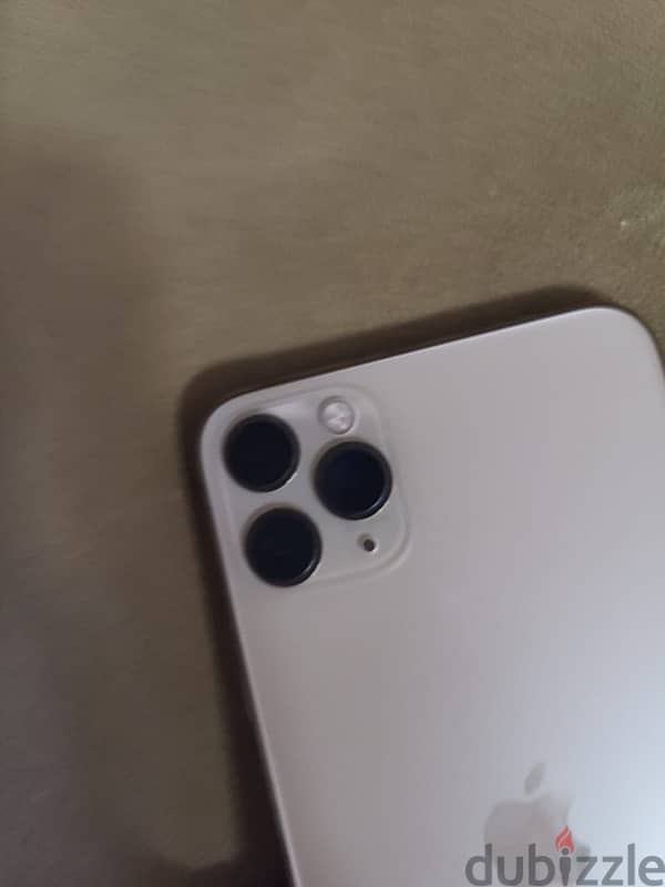 iphone 11 pro max 64 GB 5