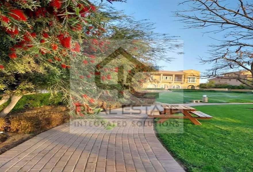 Townhouse 208 m with landscape view for sale in Hyde Park Compound - Delivered 2026 5