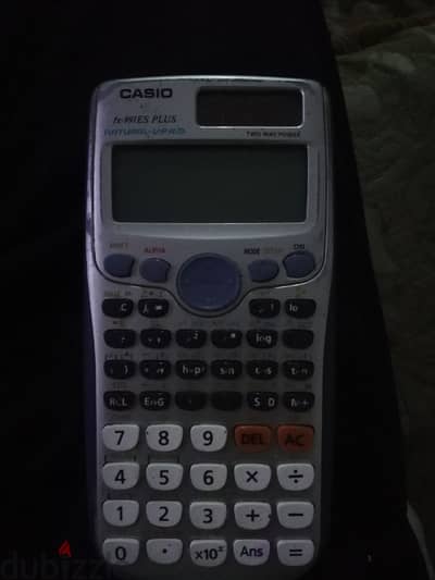 الة حاسبة  Casio fx_991  ES  Plus الزرر  ١و٢ يوجد  لصق أمير محتاج تصلح