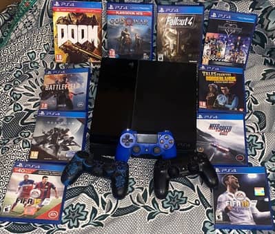 Playstation 4 (3 Controller + 10 CD) - بلايستيشن ٤