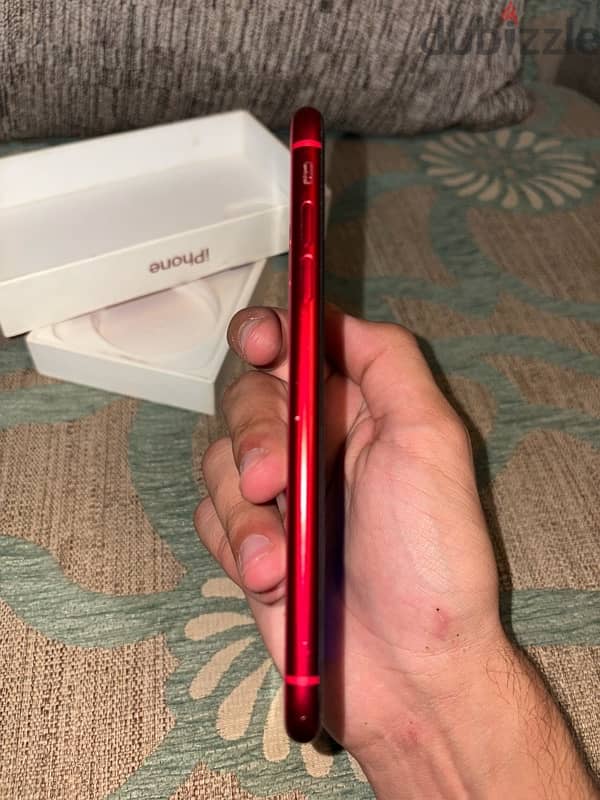 ايفون 11 زييرروووو الجهاز متفتحش iphone 11 good condition 4