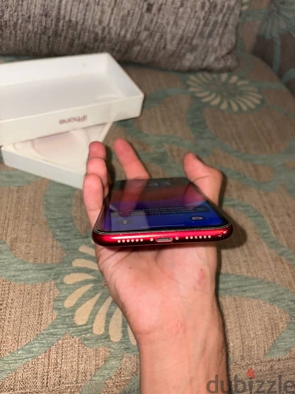 ايفون 11 زييرروووو الجهاز متفتحش iphone 11 good condition 5